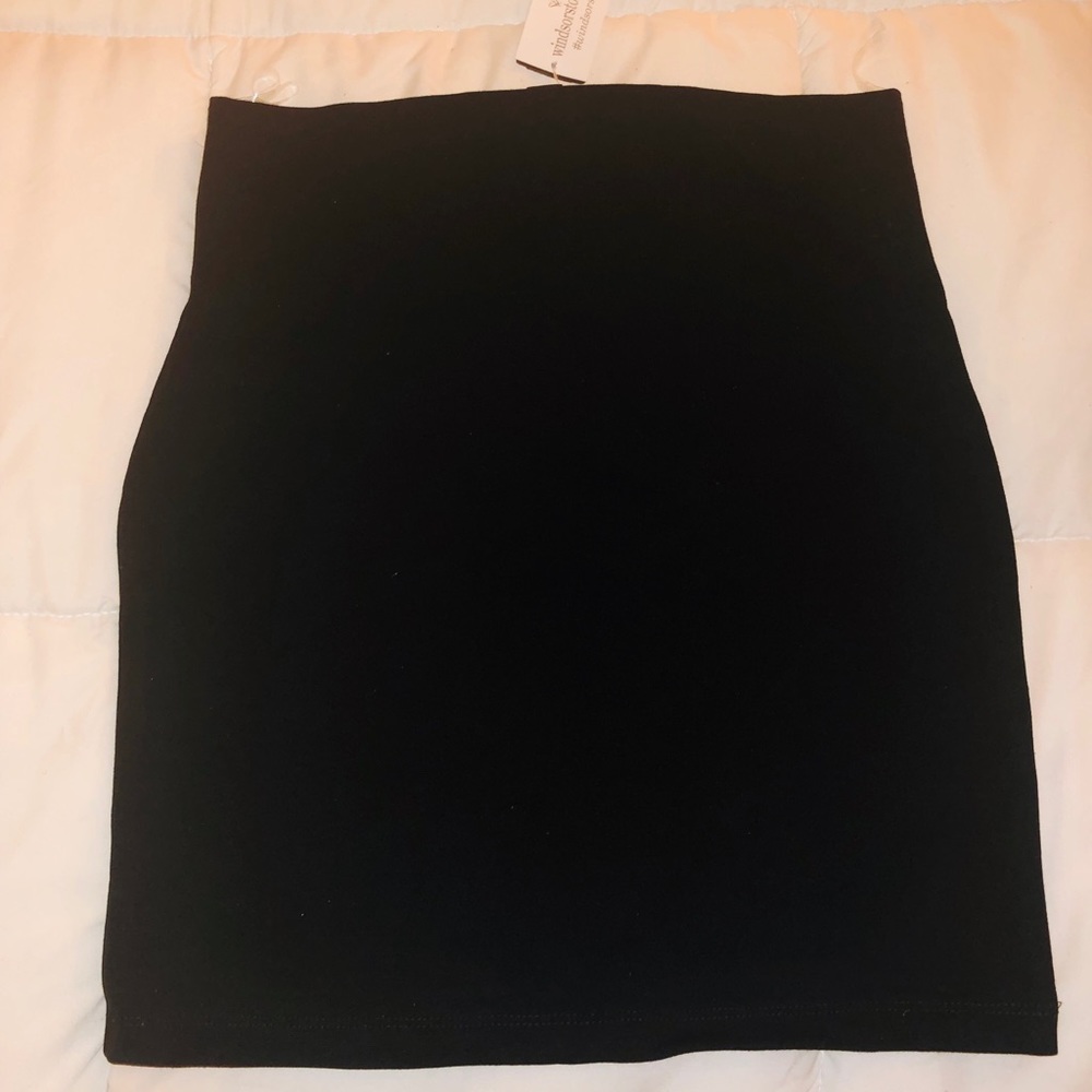 Women’s Black Skirt (New) - Picture 1 of 1